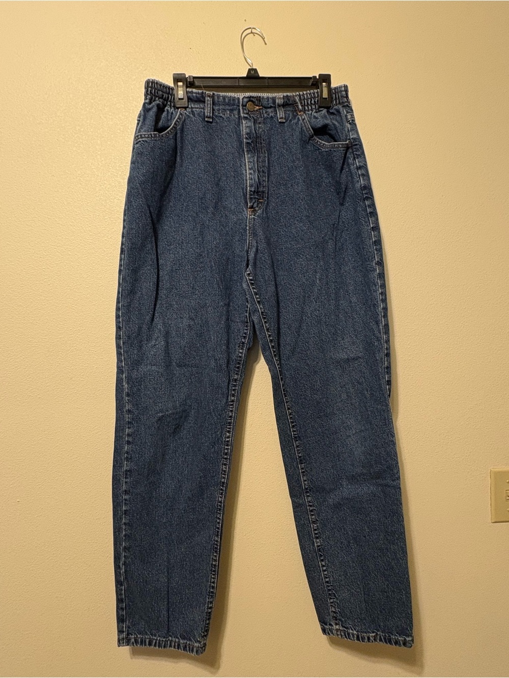 Wrangler Woman’s Elastic-Waist Dark Blue Denim Jeans